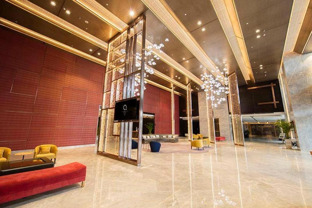 The Qube Hotel Jingzhou Bagian luar foto
